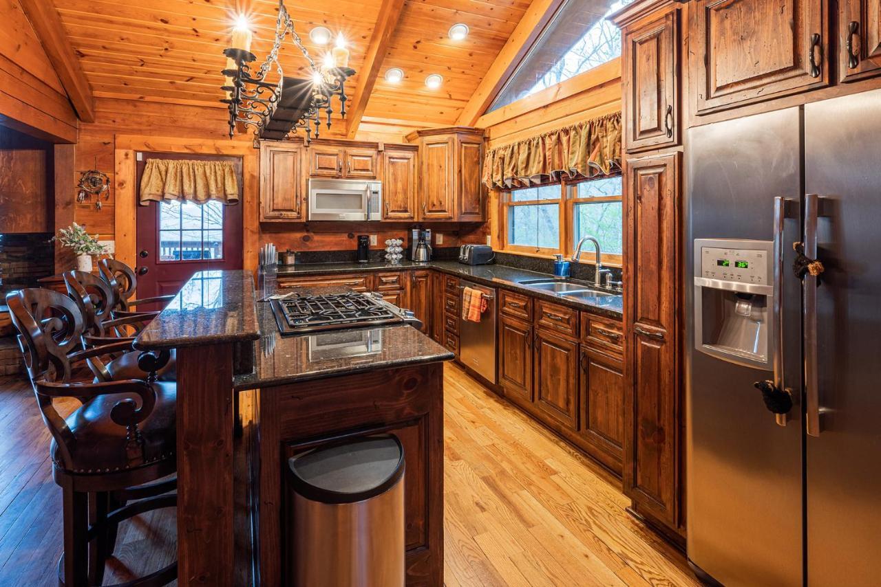 Staynantahala - Smoky Mountain Cabins And Luxury Yurts Aquone المظهر الخارجي الصورة