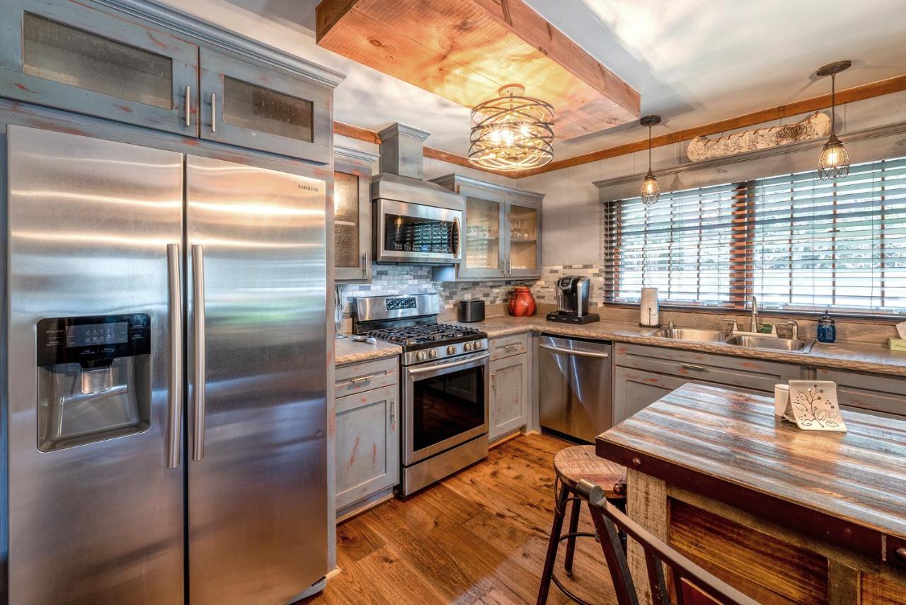 Staynantahala - Smoky Mountain Cabins And Luxury Yurts Aquone المظهر الخارجي الصورة