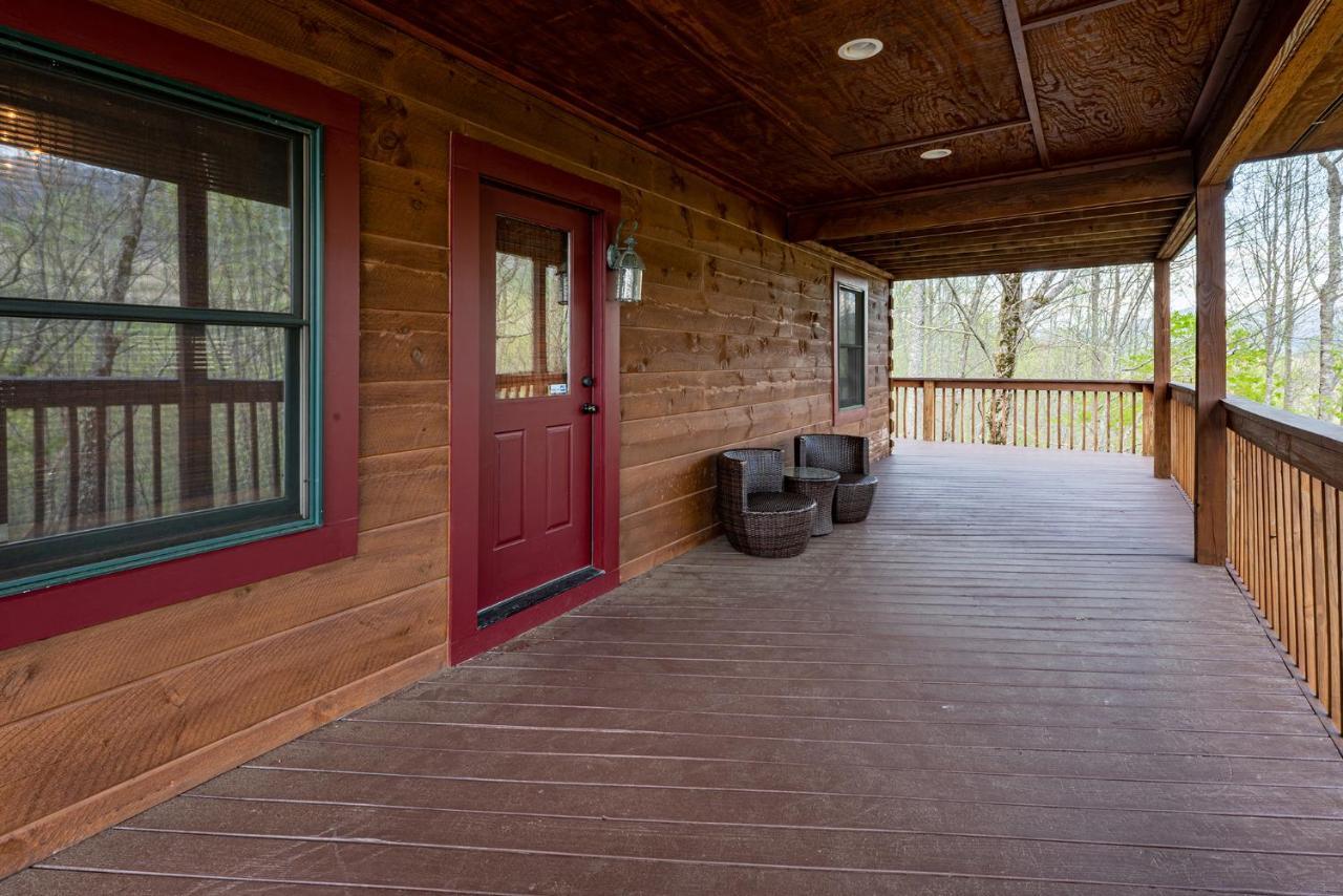 Staynantahala - Smoky Mountain Cabins And Luxury Yurts Aquone المظهر الخارجي الصورة
